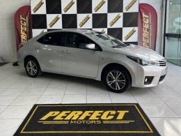 TOYOTA - COROLLA - 2015/2015 - Prata - R$ 86.900,00