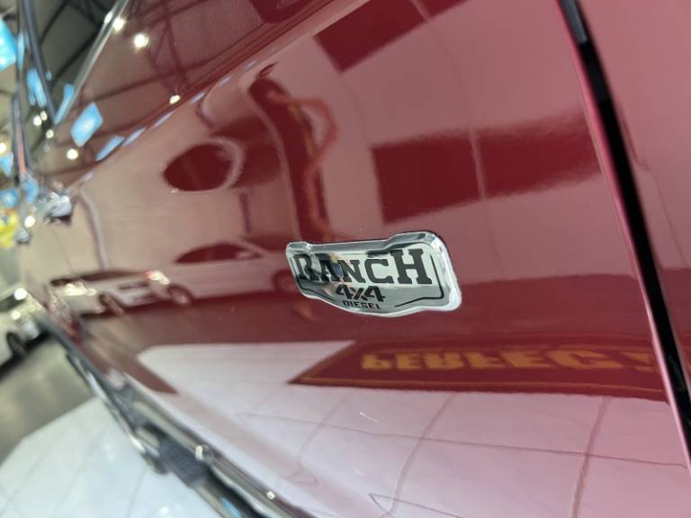 FIAT - TORO - 2019/2019 - Vermelha - R$ 114.900,00