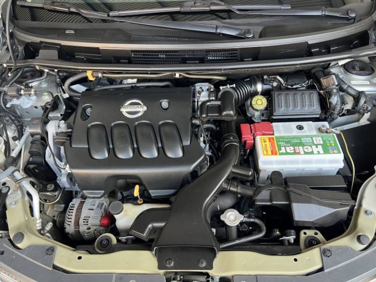NISSAN - GRAND LIVINA - 2013/2013 - Prata - R$ 43.900,00