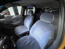FIAT - PALIO - 2002/2002 - Amarela - R$ 16.900,00