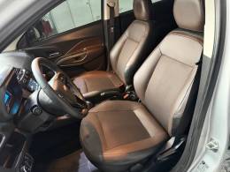 CHEVROLET - COBALT - 2019/2019 - Prata - R$ 57.900,00