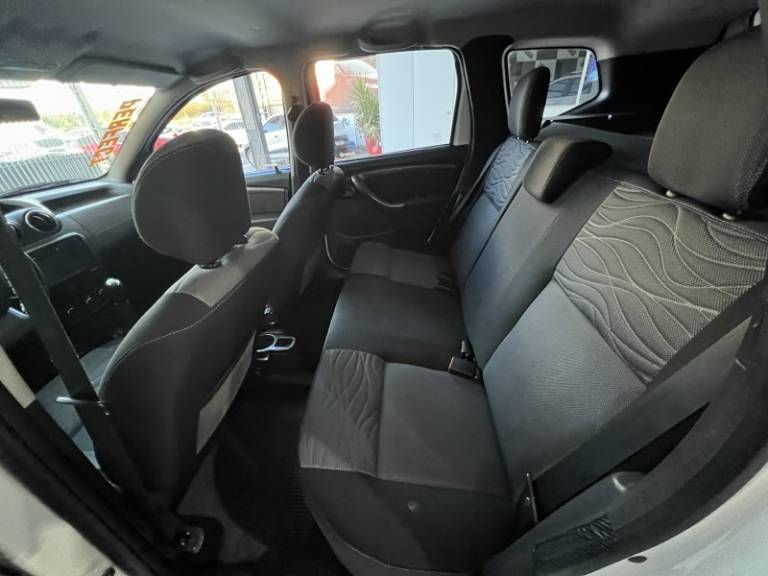 RENAULT - DUSTER - 2014/2014 - Branca - R$ 54.900,00