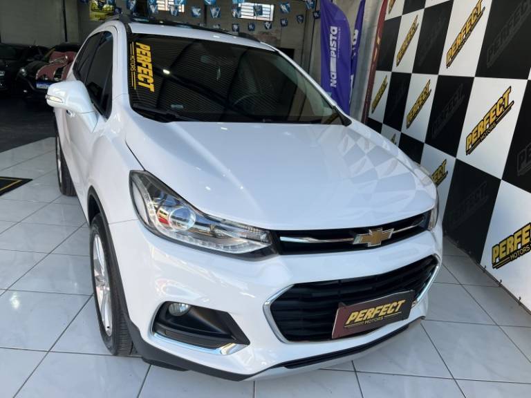 CHEVROLET - TRACKER - 2018/2018 - Branca - R$ 89.900,00