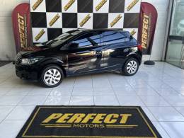 CHEVROLET - ONIX - 2013/2013 - Preta - R$ 37.900,00