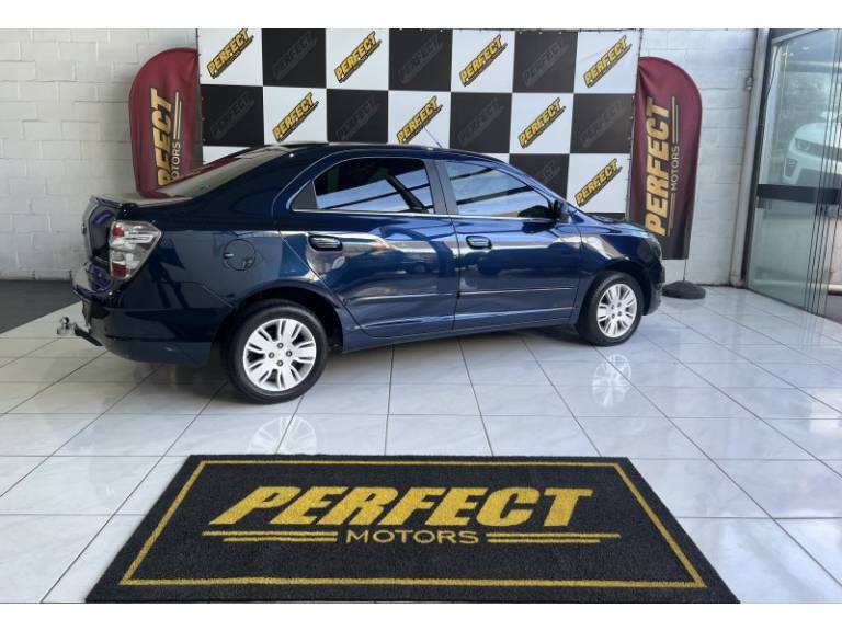 CHEVROLET - COBALT - 2013/2013 - Azul - R$ 44.900,00
