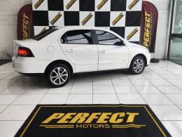 VOLKSWAGEN - VOYAGE - 2013/2013 - Branca - R$ 35.900,00