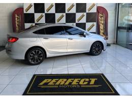 CHEVROLET - CRUZE - 2017/2017 - Prata - R$ 85.900,00