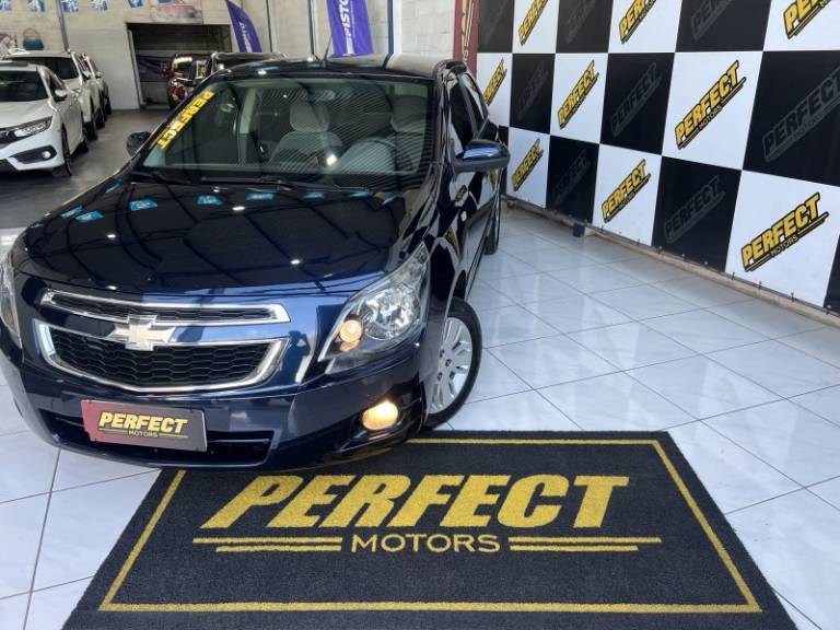 CHEVROLET - COBALT - 2013/2013 - Azul - R$ 44.900,00