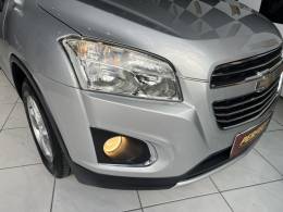 CHEVROLET - TRACKER - 2016/2016 - Prata - R$ 69.900,00