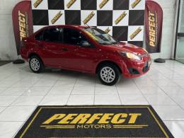 FORD - FIESTA - 2011/2011 - Vermelha - R$ 33.900,00