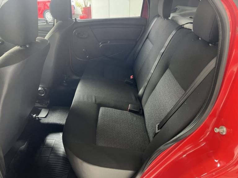 RENAULT - LOGAN - 2009/2009 - Vermelha - R$ 22.900,00