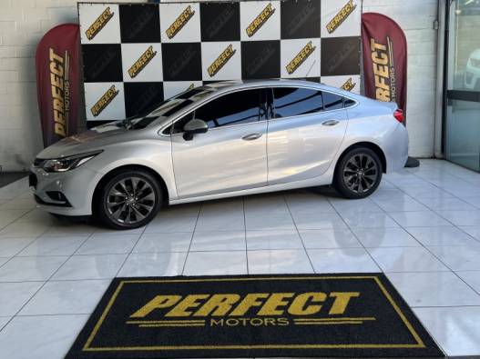 CHEVROLET - CRUZE - 2017/2017 - Prata - R$ 85.900,00