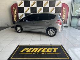 HONDA - FIT - 2014/2014 - Cinza - R$ 58.900,00