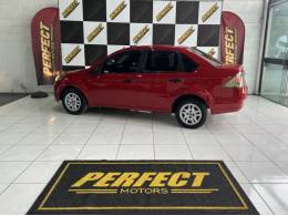FORD - FIESTA - 2011/2011 - Vermelha - R$ 33.900,00