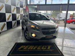 CHEVROLET - TRACKER - 2016/2016 - Prata - R$ 69.900,00