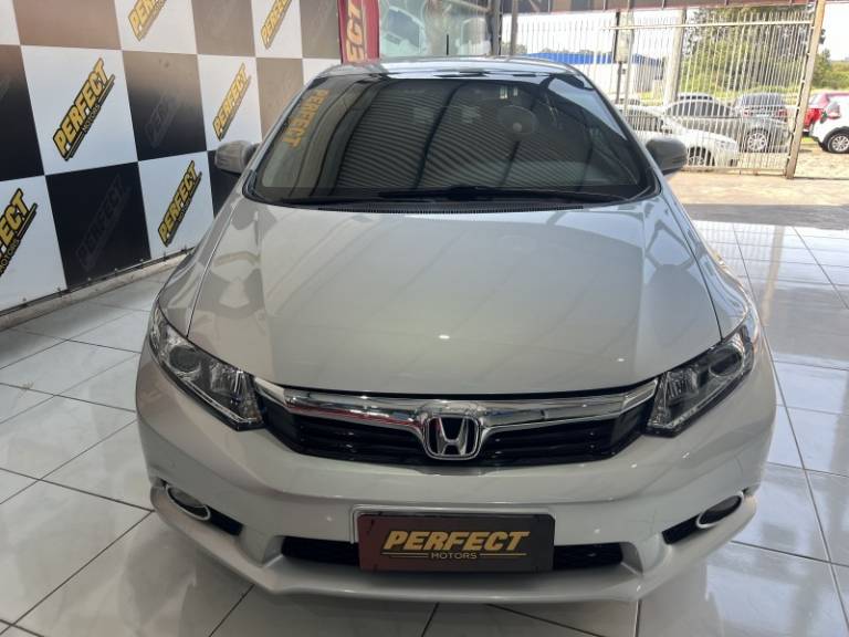 HONDA - CIVIC - 2012/2012 - Prata - R$ 64.900,00