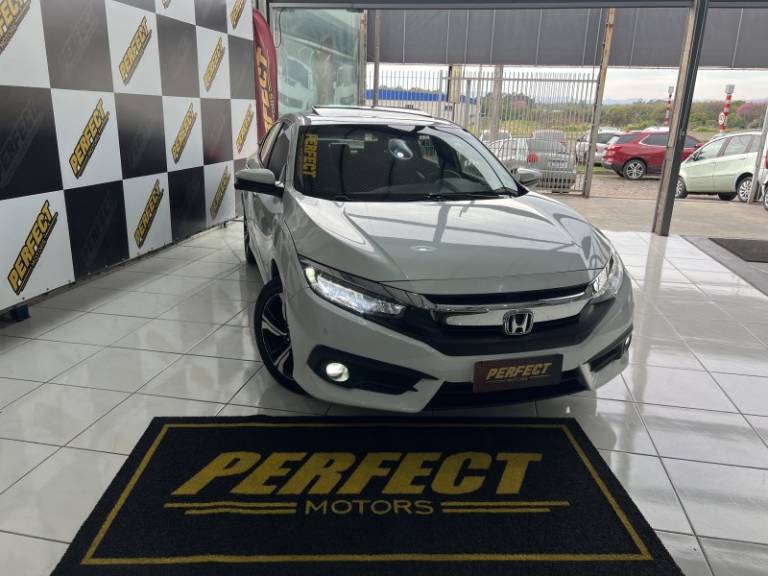 HONDA - CIVIC - 2017/2017 - Branca - R$ 126.900,00