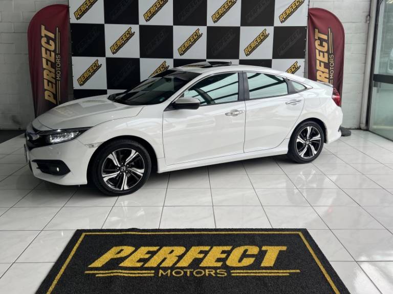 HONDA - CIVIC - 2017/2017 - Branca - R$ 126.900,00