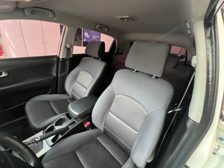 SSANGYONG - KORANDO - 2012/2012 - Branca - R$ 45.900,00