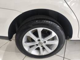 VOLKSWAGEN - VOYAGE - 2013/2013 - Branca - R$ 35.900,00