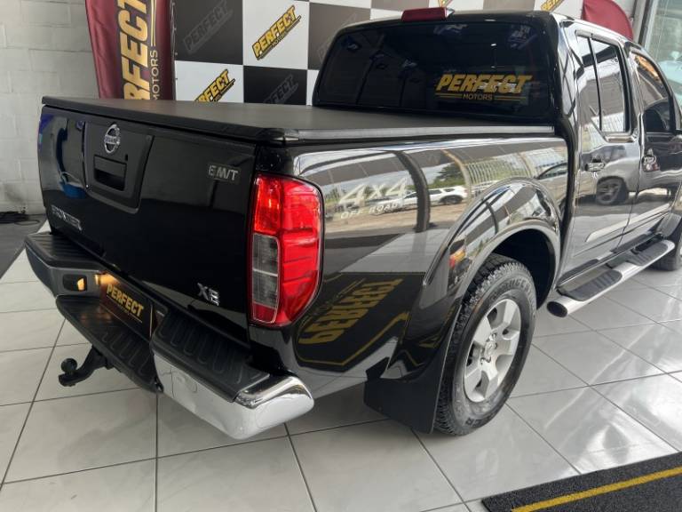 NISSAN - FRONTIER - 2012/2012 - Preta - R$ 78.900,00