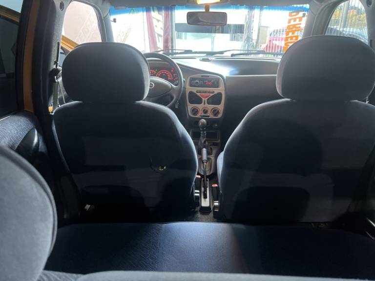 FIAT - PALIO - 2002/2002 - Amarela - R$ 16.900,00