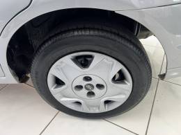 FORD - FIESTA - 2011/2011 - Prata - R$ 33.900,00