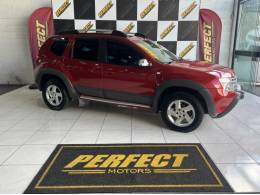 RENAULT - DUSTER - 2015/2015 - Vermelha - R$ 56.900,00