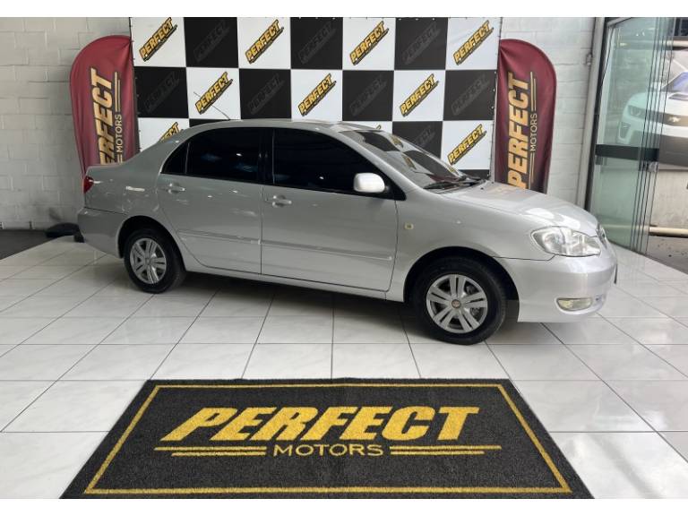 TOYOTA - COROLLA - 2008/2008 - Prata - R$ 45.900,00