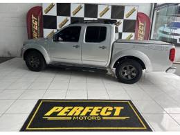 NISSAN - FRONTIER - 2015/2015 - Prata - R$ 95.900,00