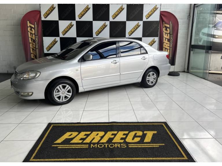 TOYOTA - COROLLA - 2008/2008 - Prata - R$ 45.900,00