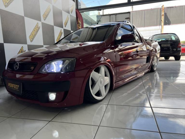 CHEVROLET - MONTANA - 2006/2006 - Vermelha - R$ 39.900,00