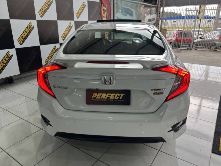 HONDA - CIVIC - 2017/2017 - Branca - R$ 126.900,00