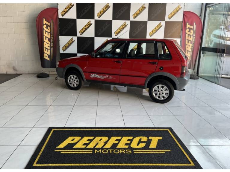 FIAT - UNO - 2013/2013 - Vermelha - R$ 29.900,00