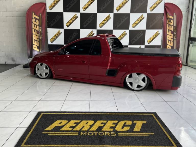 CHEVROLET - MONTANA - 2006/2006 - Vermelha - R$ 39.900,00