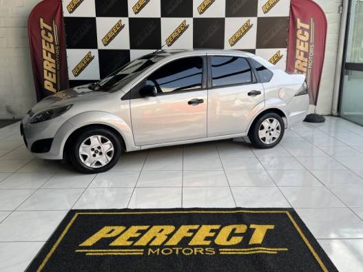 FORD - FIESTA - 2011/2011 - Prata - R$ 33.900,00