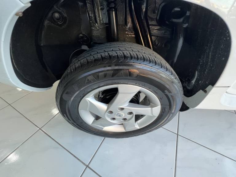 RENAULT - DUSTER - 2014/2014 - Branca - R$ 54.900,00