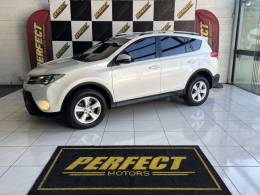 TOYOTA - RAV4 - 2014/2014 - Branca - R$ 86.900,00