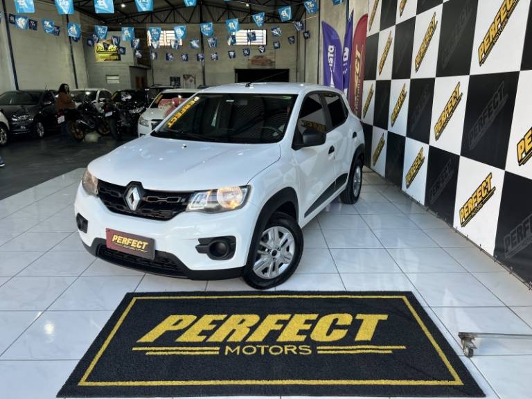 RENAULT - KWID - 2020/2020 - Branca - R$ 36.900,00