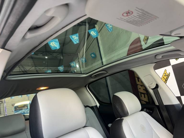 PEUGEOT - 308 - 2014/2014 - Branca - R$ 49.900,00