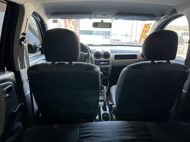 RENAULT - SANDERO - 2009/2009 - Azul - R$ 27.900,00