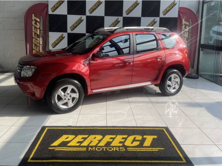 RENAULT - DUSTER - 2014/2014 - Vermelha - R$ 53.900,00