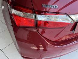 TOYOTA - COROLLA - 2016/2016 - Vermelha - R$ 82.900,00