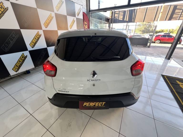 RENAULT - KWID - 2020/2020 - Branca - R$ 36.900,00