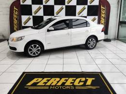 VOLKSWAGEN - VOYAGE - 2013/2013 - Branca - R$ 35.900,00
