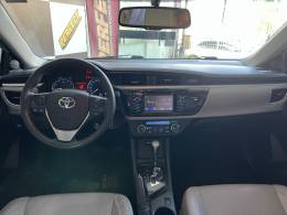 TOYOTA - COROLLA - 2015/2015 - Prata - R$ 86.900,00