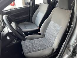 FORD - FIESTA - 2007/2007 - Prata - R$ 20.900,00