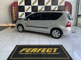 NISSAN - LIVINA - 2012/2012 - Prata - R$ 36.900,00