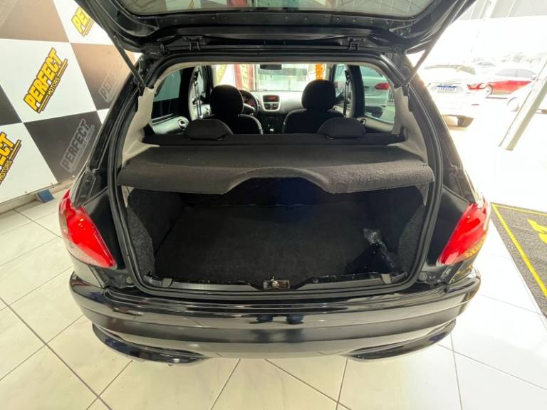PEUGEOT - 207 - 2011/2011 - Preta - R$ 22.900,00