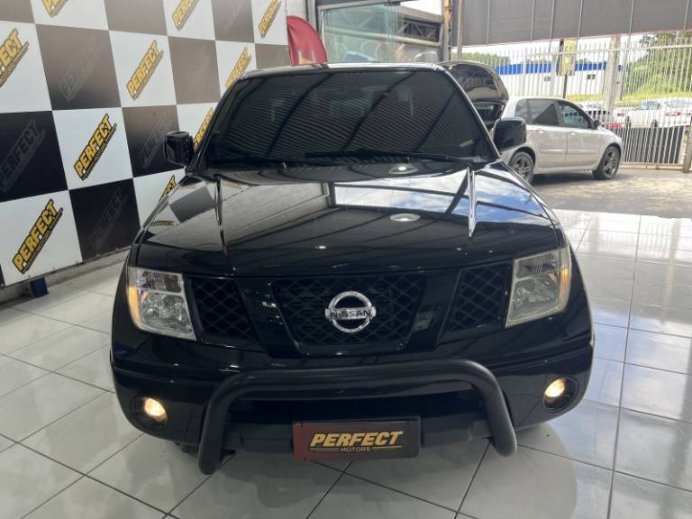 NISSAN - FRONTIER - 2012/2012 - Preta - R$ 78.900,00